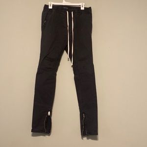 Black Tapered Jeans